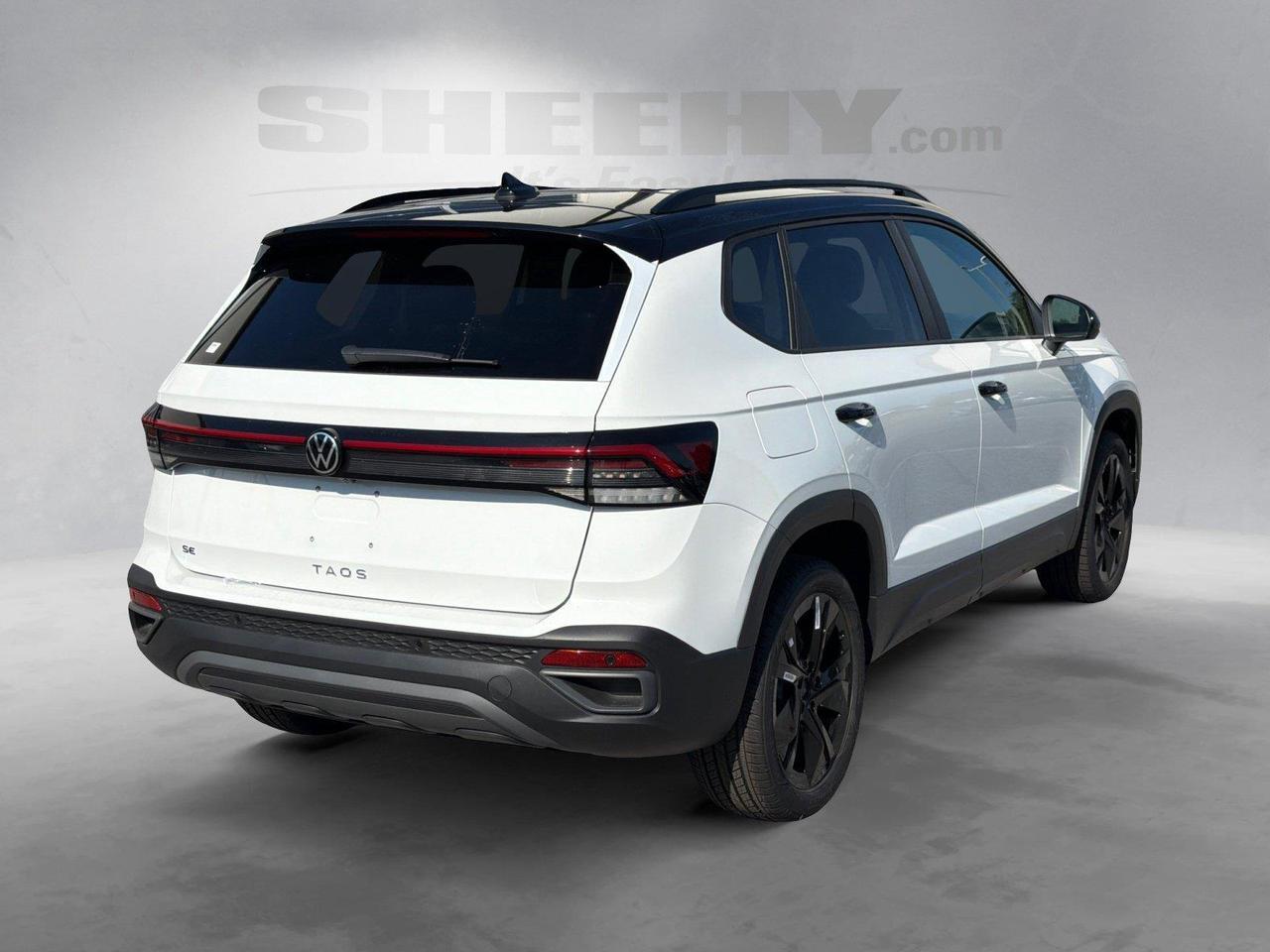 2027 Volkswagen Taos SE Black Hagerstown MD