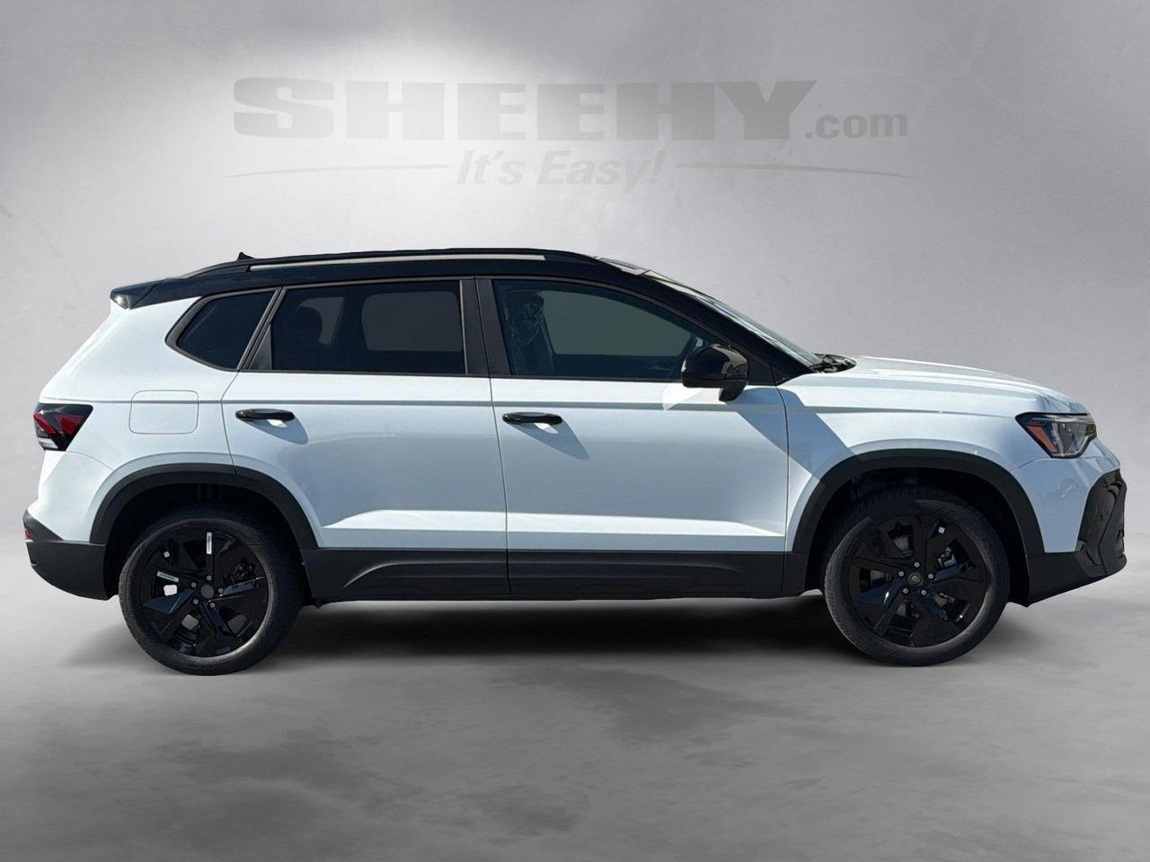 2027 Volkswagen Taos SE Black Hagerstown MD