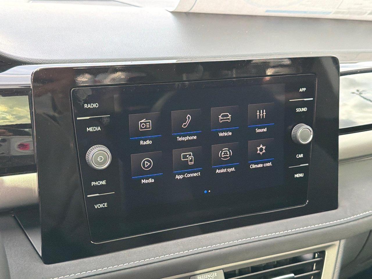 2027 Volkswagen Taos SE Black Hagerstown MD