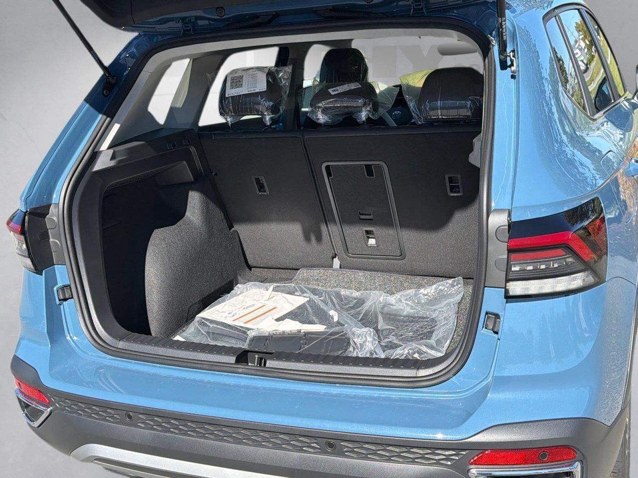 2027 Volkswagen Taos SE Hagerstown MD