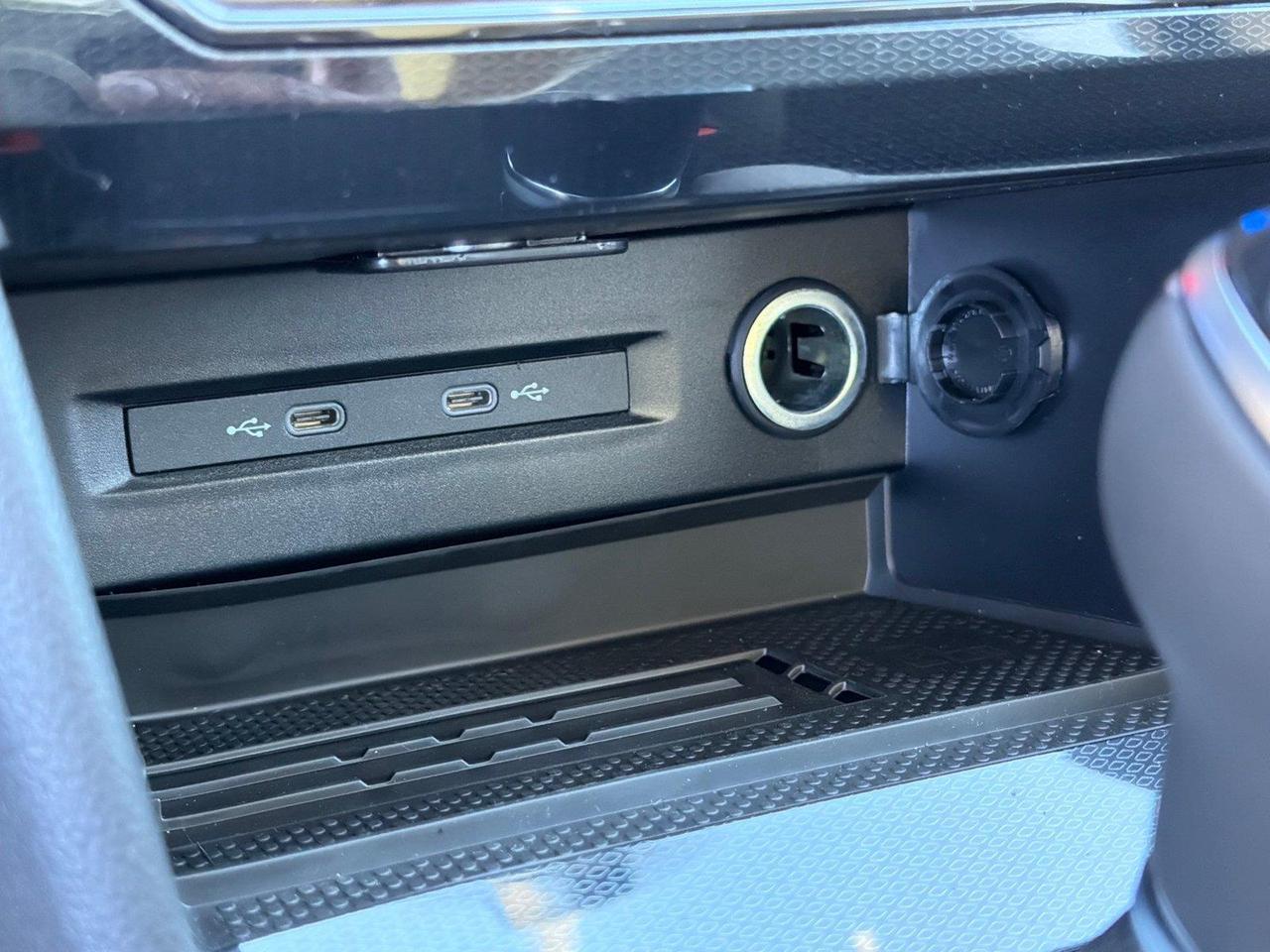 2027 Volkswagen Taos SE Hagerstown MD