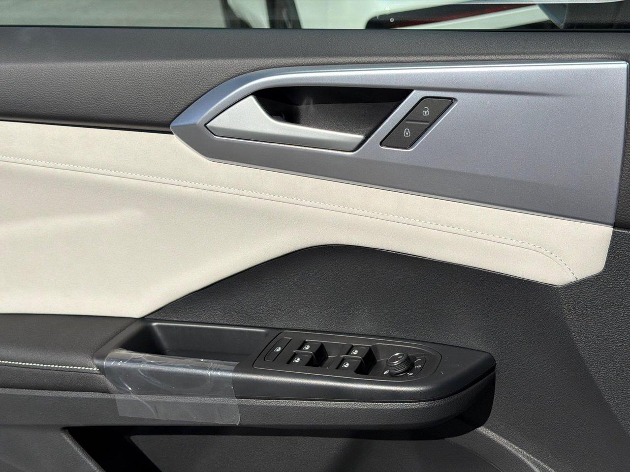 2027 Volkswagen Taos SE Hagerstown MD