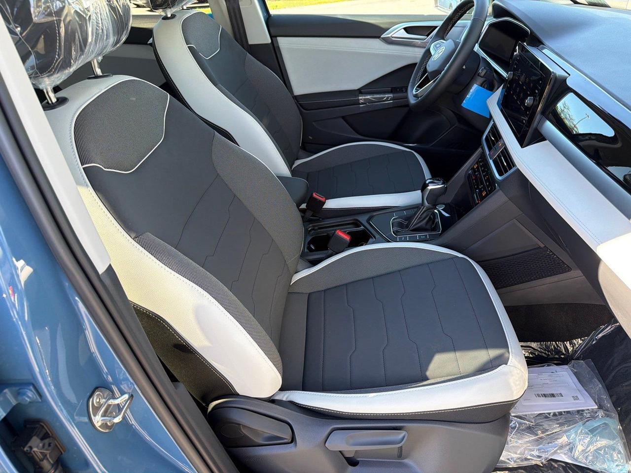 2027 Volkswagen Taos SE Hagerstown MD