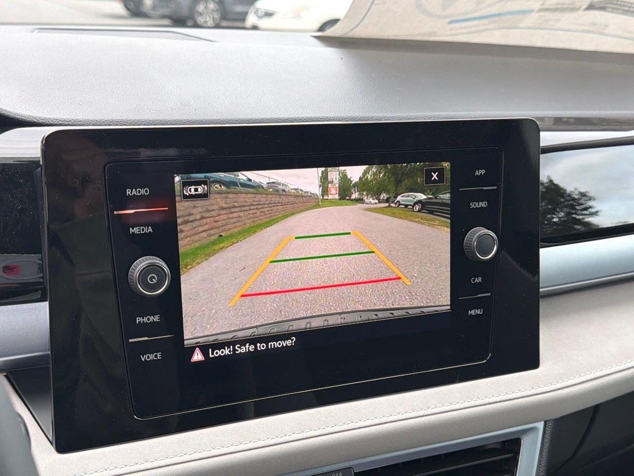 2027 Volkswagen Taos SE Hagerstown MD