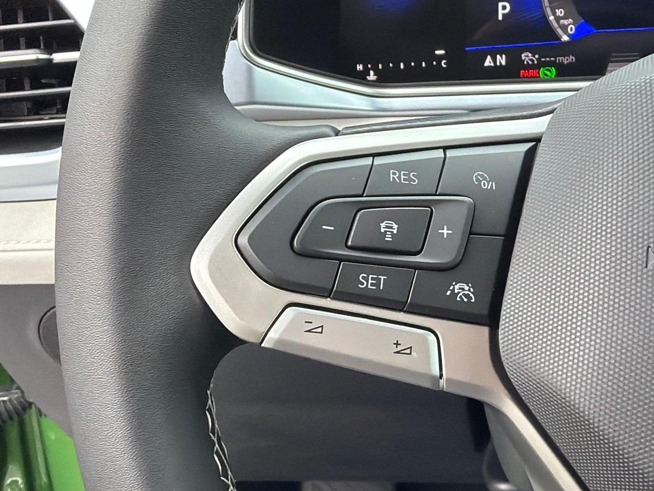 2027 Volkswagen Taos SE Hagerstown MD