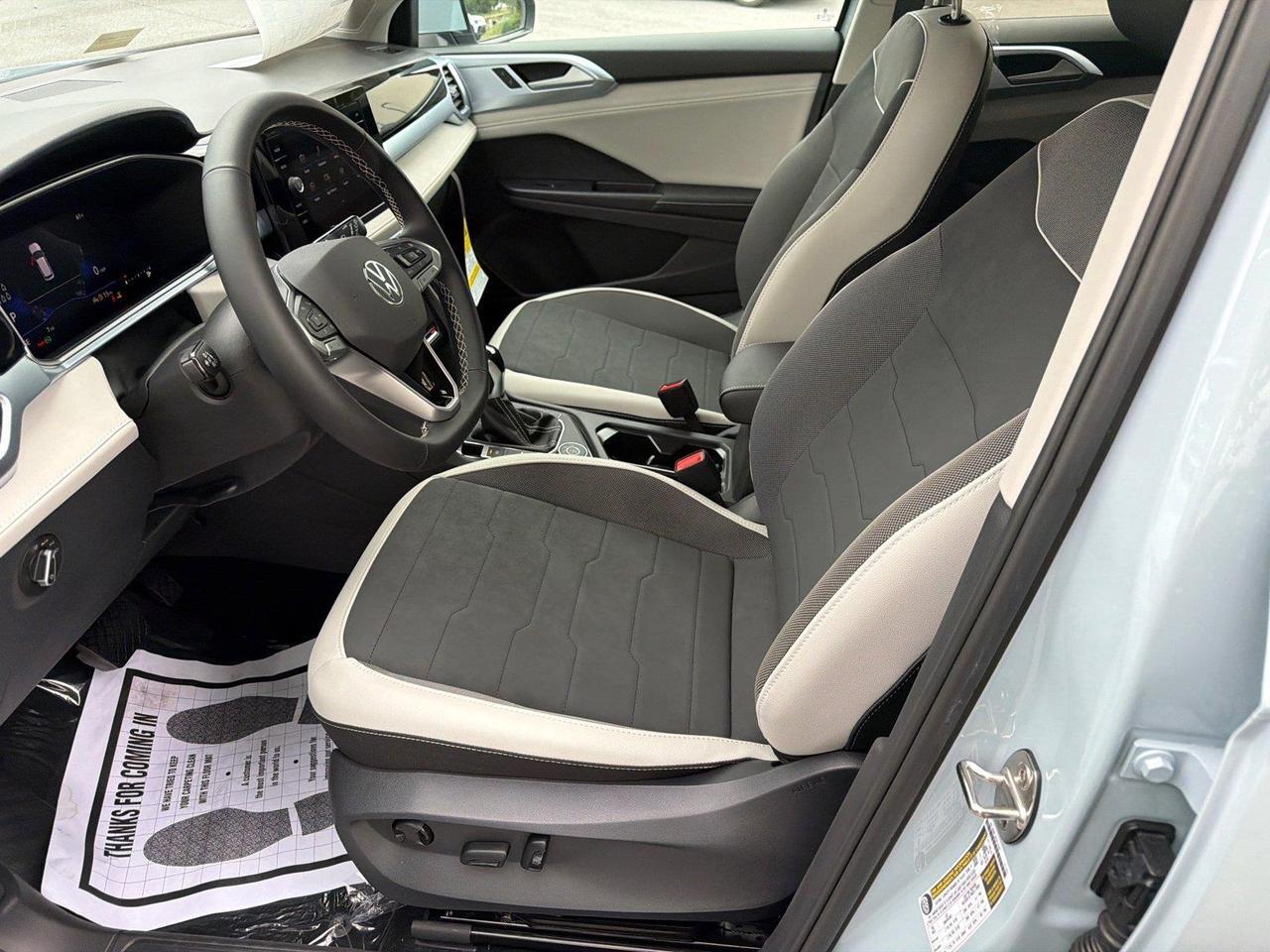 2027 Volkswagen Taos SE Hagerstown MD
