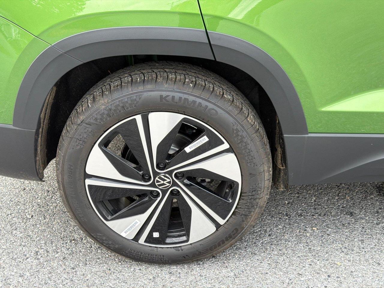 2027 Volkswagen Taos SE Hagerstown MD