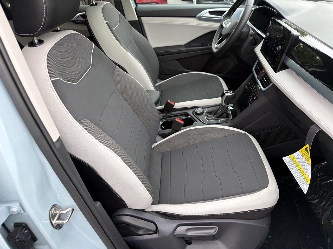 2027 Volkswagen Taos SE Hagerstown MD