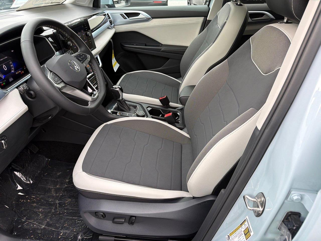 2027 Volkswagen Taos SE Hagerstown MD