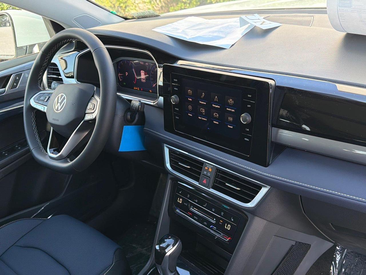 2027 Volkswagen Taos SEL Hagerstown MD