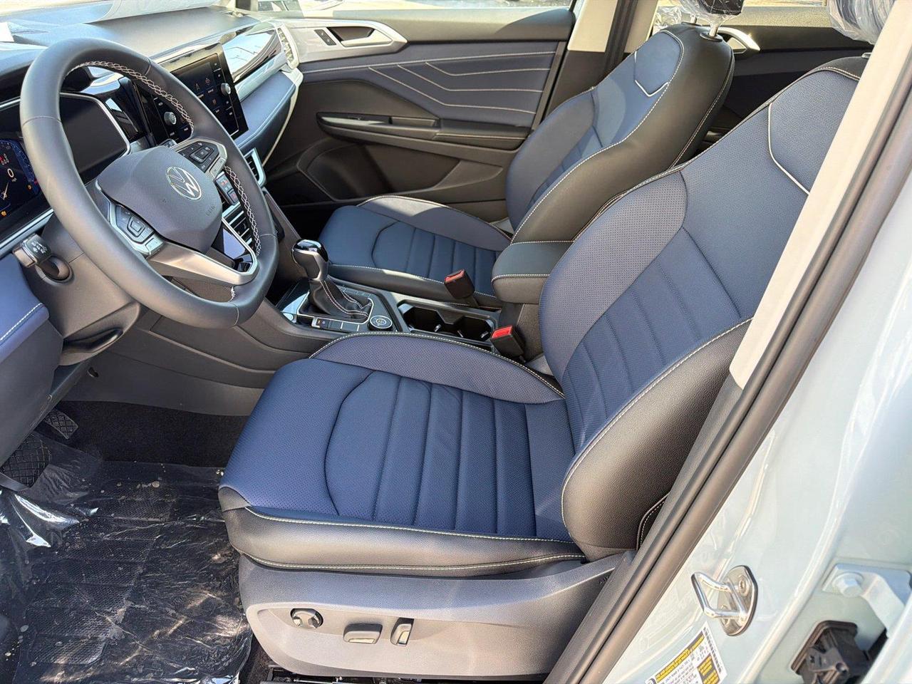 2027 Volkswagen Taos SEL Hagerstown MD