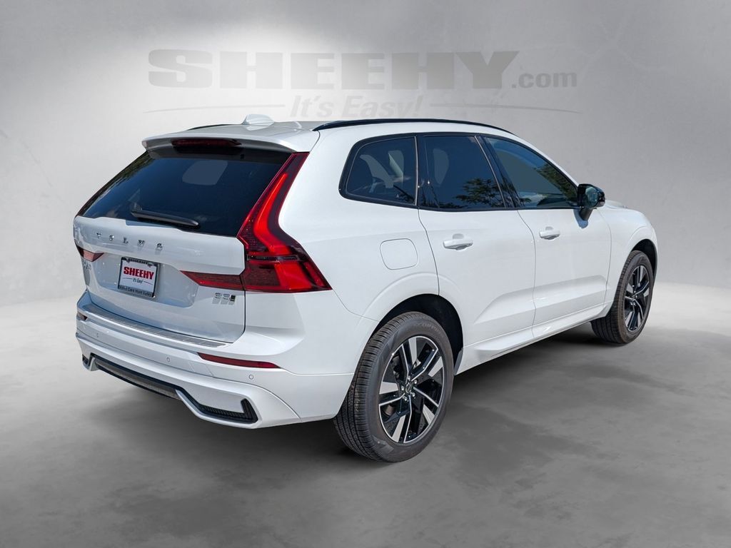 2027 Volvo XC60 B5 Core Hunt Valley MD