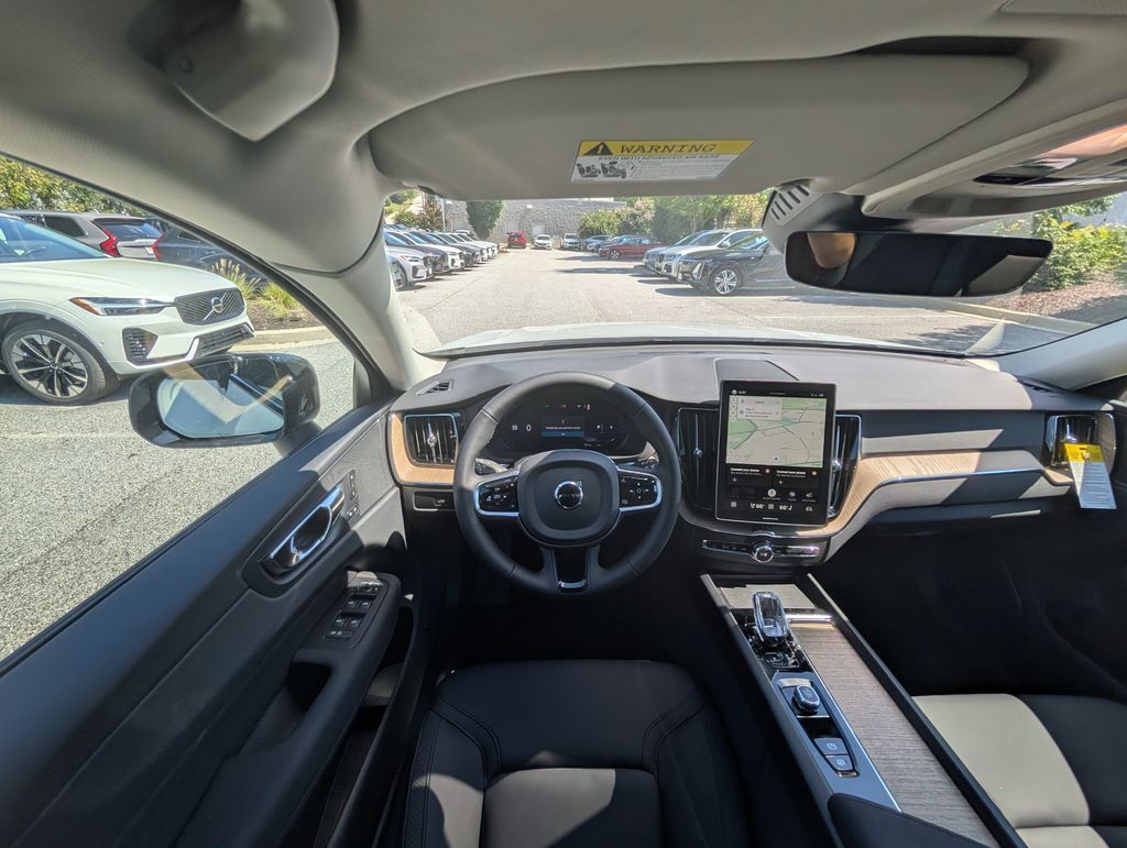 2027 Volvo XC60 B5 Core Hunt Valley MD