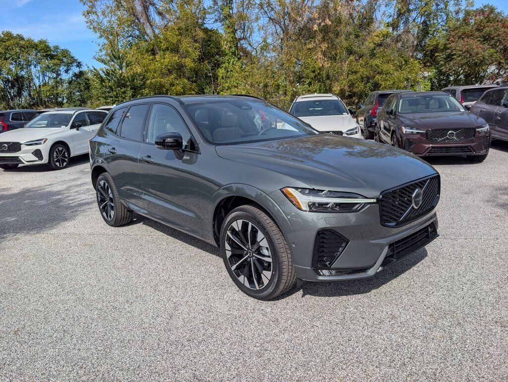 2027 Volvo XC60 B5 Plus
