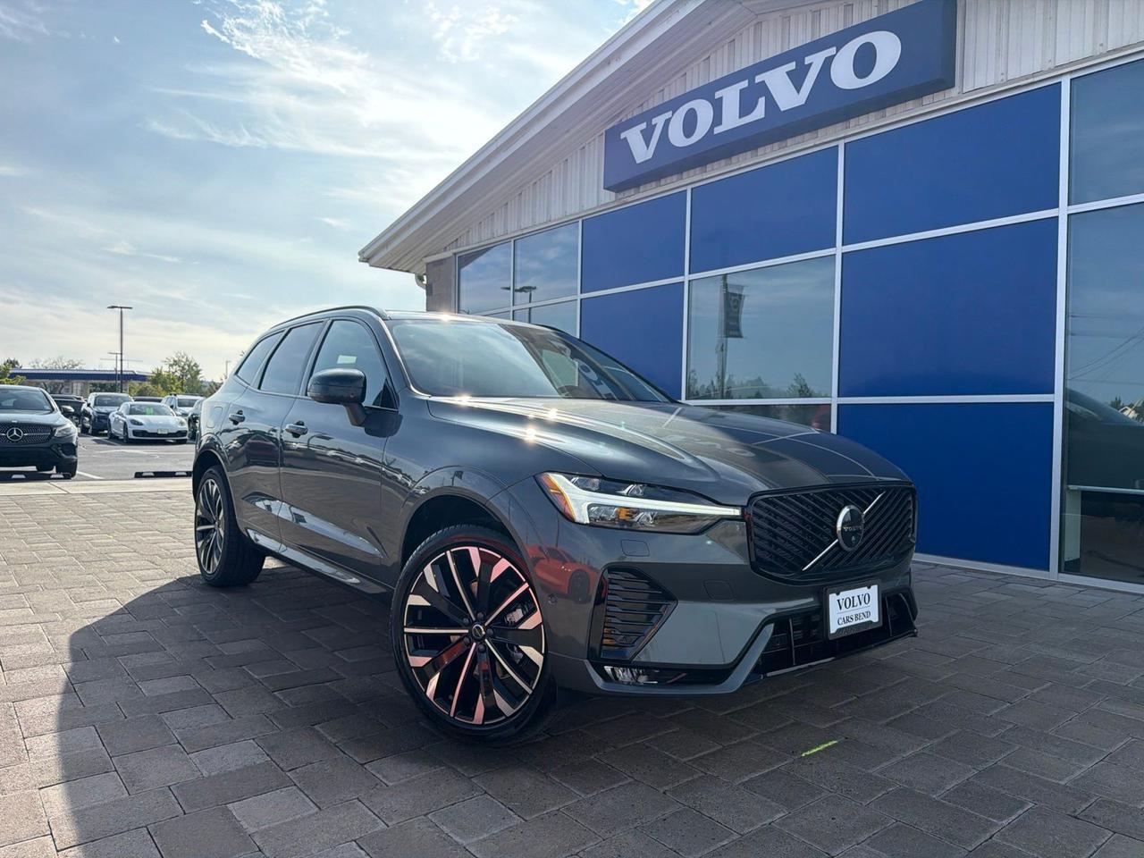 2027 Volvo XC60 B5 Ultra