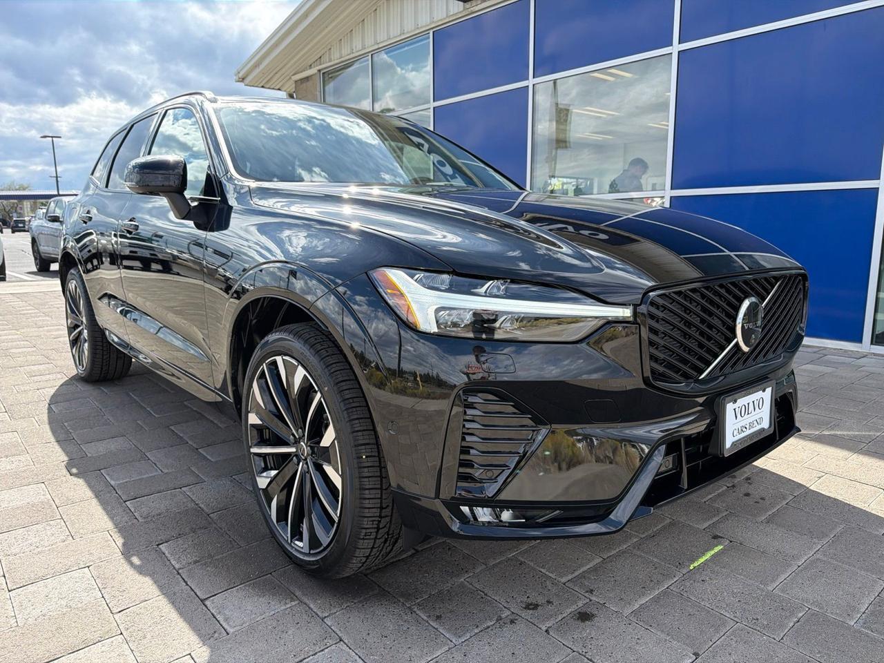 2027 Volvo XC60 B5 Ultra Bend OR
