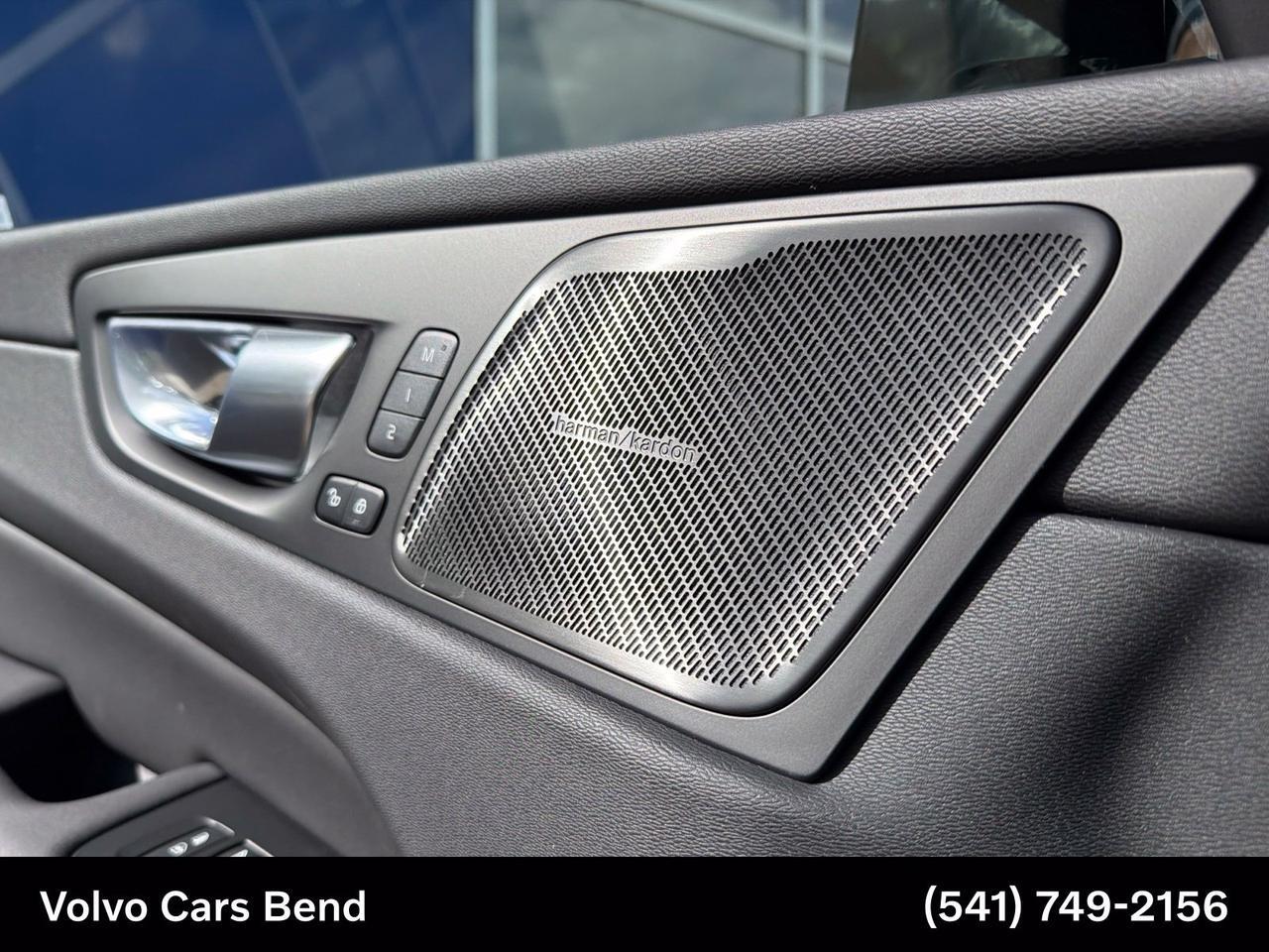 2027 Volvo XC60 B5 Ultra Bend OR