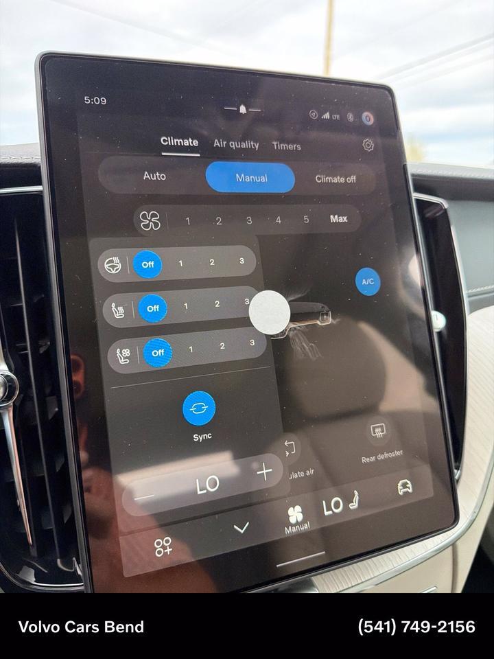 2027 Volvo XC60 Plug-In Hybrid T8 Ultra Bend OR