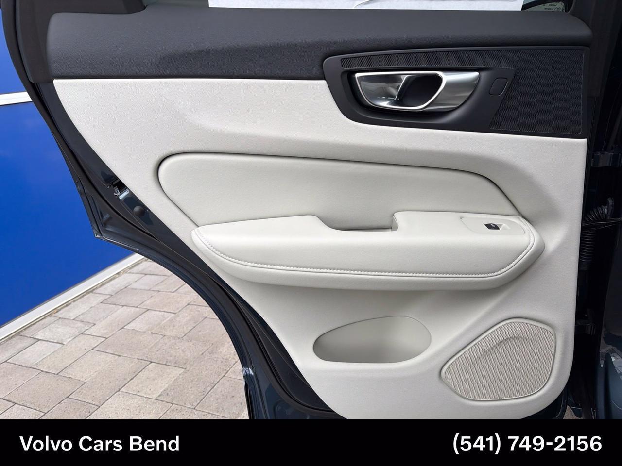 2027 Volvo XC60 Plug-In Hybrid T8 Ultra Bend OR