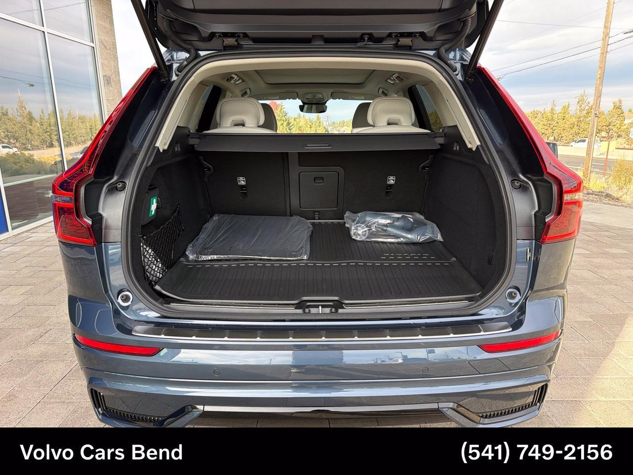 2027 Volvo XC60 Plug-In Hybrid T8 Ultra Bend OR