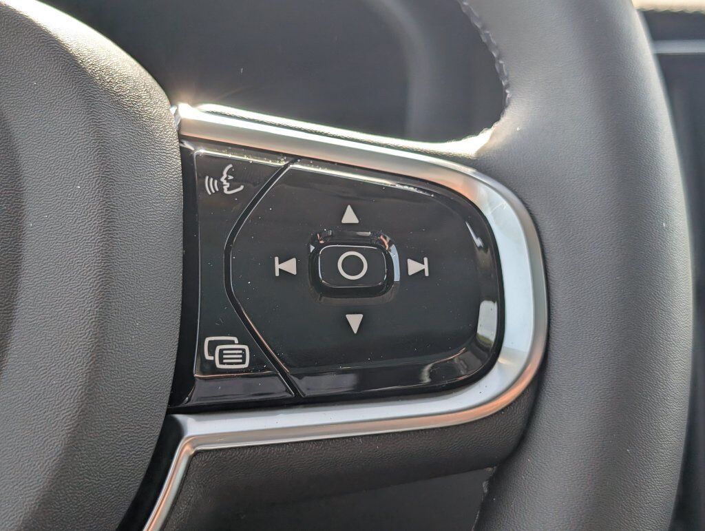 2027 Volvo XC60 Plug-In Hybrid T8 Ultra Hunt Valley MD