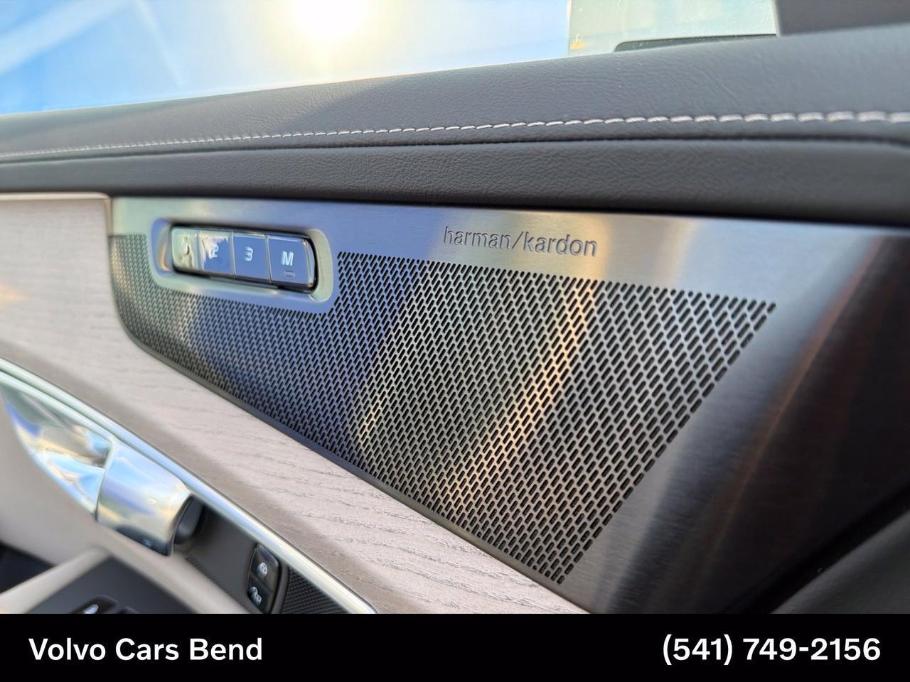 2027 Volvo XC90 B6 Plus 7-Seater Bend OR