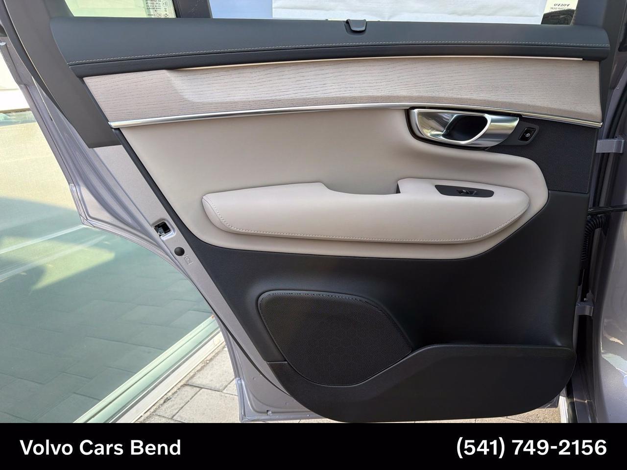 2027 Volvo XC90 B6 Plus 7-Seater Bend OR
