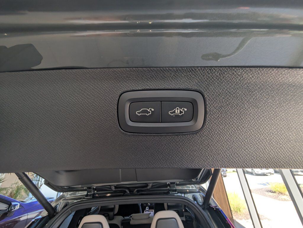 2027 Volvo XC90 B6 Plus 7-Seater Hunt Valley MD