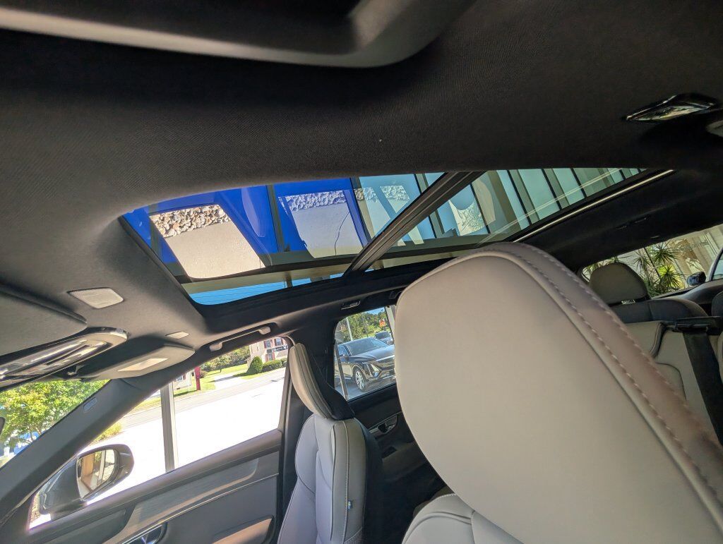 2027 Volvo XC90 B6 Plus 7-Seater Hunt Valley MD