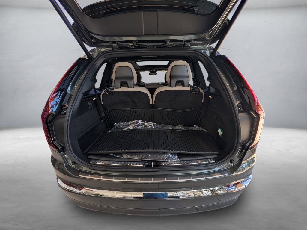 2027 Volvo XC90 B6 Plus 7-Seater Hunt Valley MD