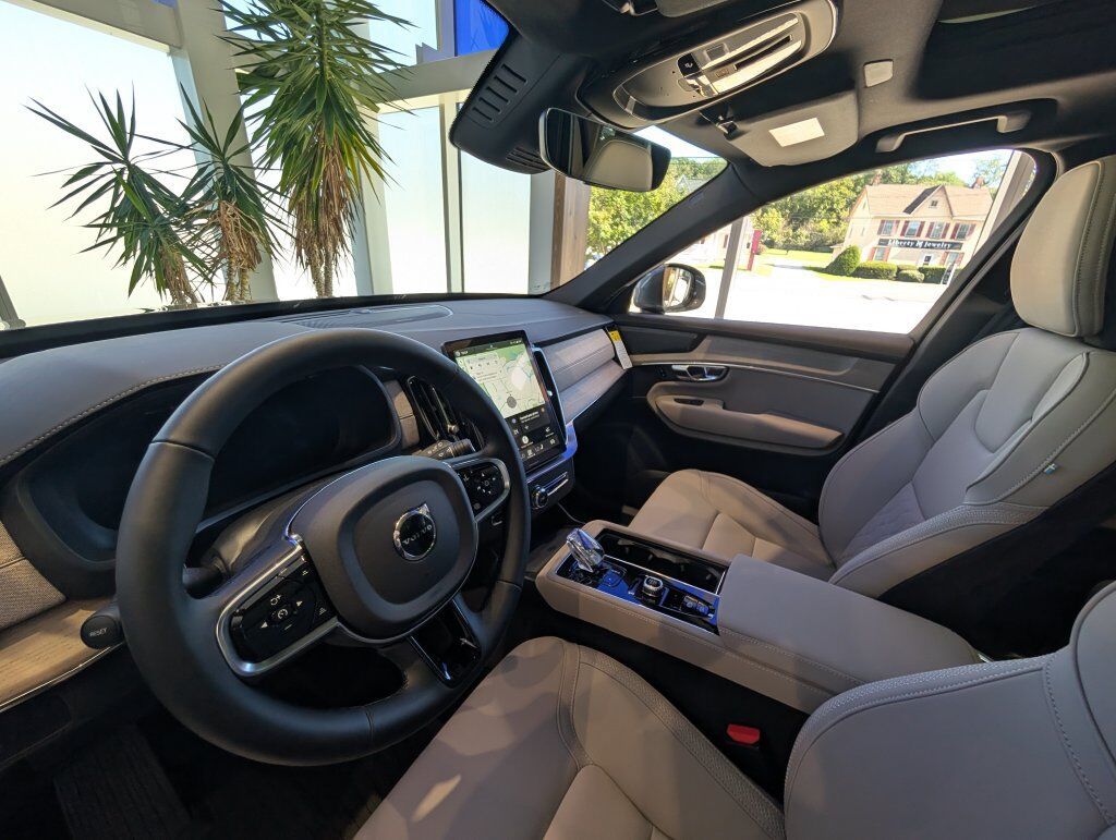2027 Volvo XC90 B6 Plus 7-Seater Hunt Valley MD