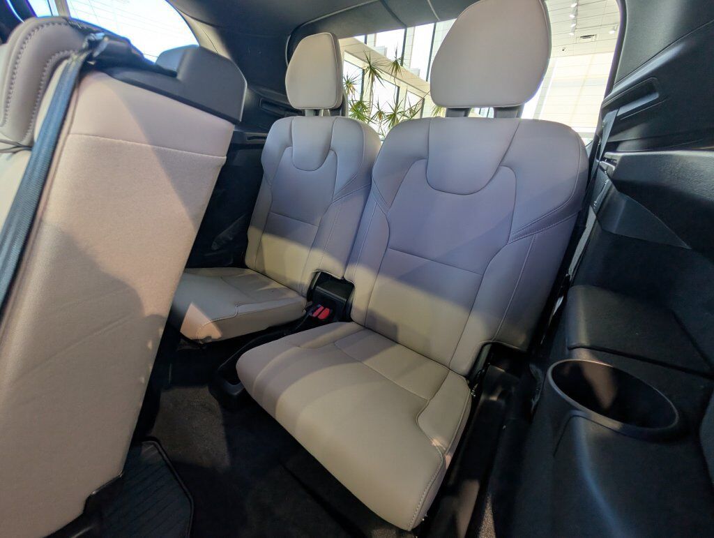2027 Volvo XC90 B6 Plus 7-Seater Hunt Valley MD
