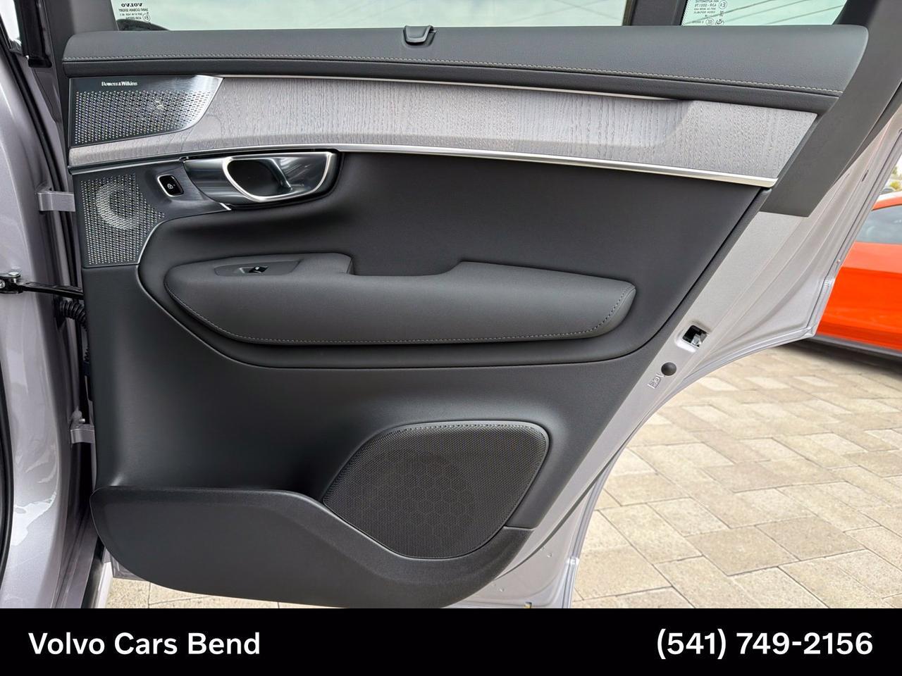 2027 Volvo XC90 B6 Ultra Bend OR