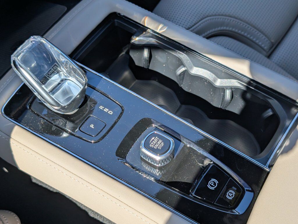 2027 Volvo XC90 B6 Ultra Hunt Valley MD