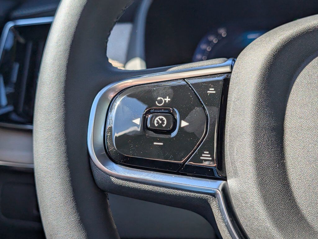 2027 Volvo XC90 B6 Ultra Hunt Valley MD