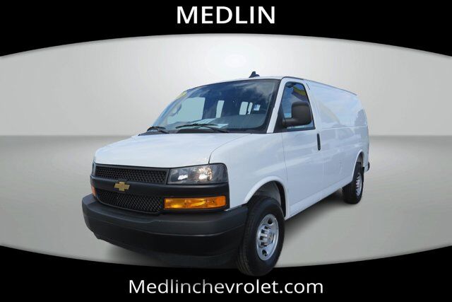 2025 Chevrolet Express Cargo Van RWD 2500 135 Wilson NC