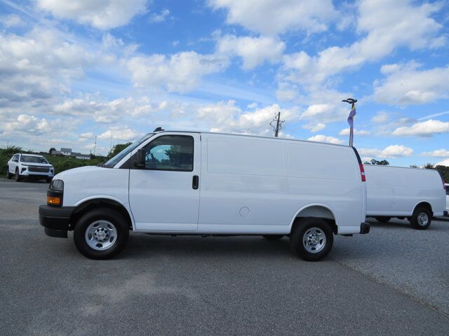 2025 Chevrolet Express Cargo Van RWD 2500 135 Wilson NC