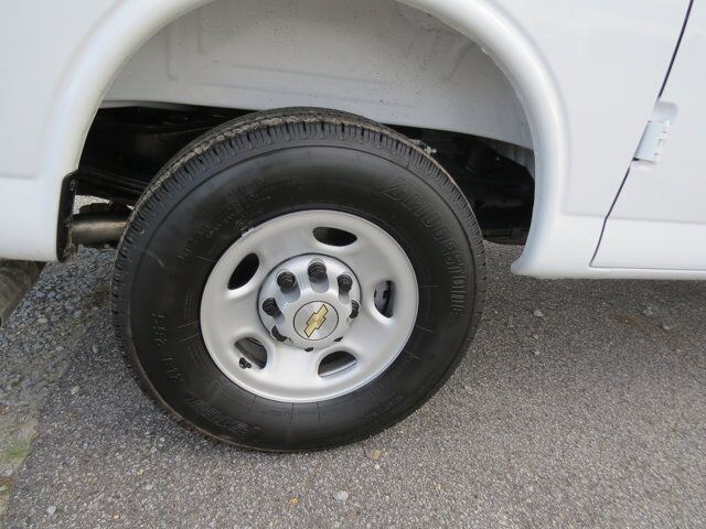 2025 Chevrolet Express Cargo Van RWD 2500 135 Wilson NC