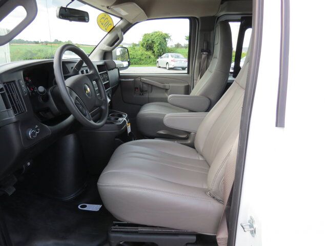 2025 Chevrolet Express Cargo Van RWD 2500 135 Wilson NC
